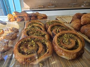 A sort of rolls at Délice Végétal in Nantes