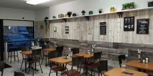 Inside at Veganarie - Resto Végan in Montreal