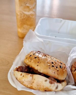 SEC Bagel and Apple Pineapple Smoothie at Black Leaf Vegan Cafe in Indianapolis