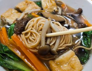 Crispy noodles yummy at Real Food 真食 - Orchard in Central Singapore