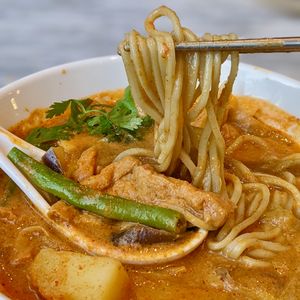 Curry Noodles at Real Food 真食 - Orchard in Central Singapore