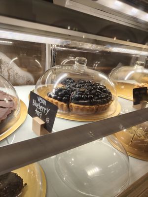 Vegans Blueberries Tart   ~ 3/10/24 at Real Food 真食 - Orchard in Central Singapore