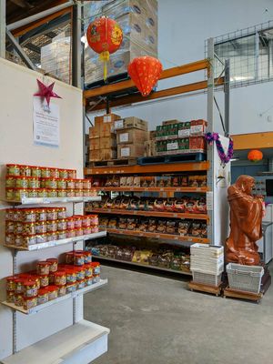 Asian food store with mostly vegan and vegetarian goods at E-PACS Supermart in East Tamaki