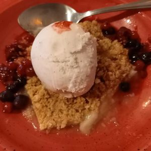  at Hungry Horse - Shamblehurst Barn in Hedge End