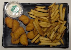 Vegan Nuggets Meal at Goody's Burger House in Crete