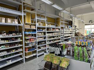 Inside  at COCO VEGANS | Antes VEGANS & BIO in Barcelona