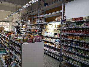 Inside at COCO VEGANS | Antes VEGANS & BIO in Barcelona