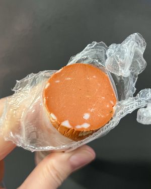 Vegan Smoked Pepperoni, the best I've ever eaten at COCO VEGANS | Antes VEGANS & BIO in Barcelona