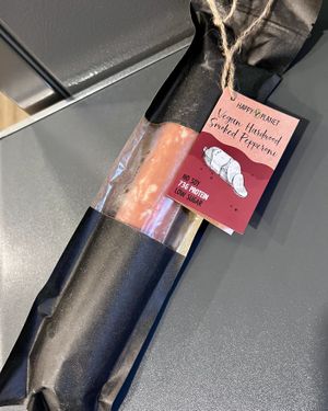 Vegan Smoked Pepperoni, the best I've ever eaten at COCO VEGANS | Antes VEGANS & BIO in Barcelona