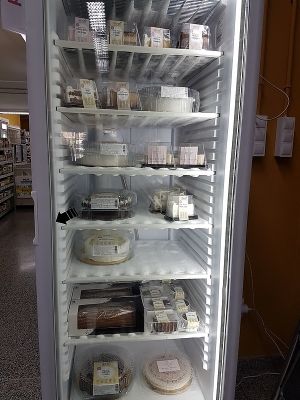 cakes! :-) Ecocentre at COCO VEGANS | Antes VEGANS & BIO in Barcelona