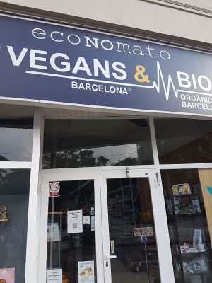 front, new name! at COCO VEGANS | Antes VEGANS & BIO in Barcelona