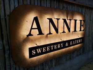  at Annie Sweetery & Eatery - Bo Put in Koh Samui