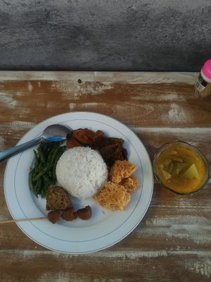 1 portion of mixed rice . at Vegan Sentana - Jaya Stall in Semarapura