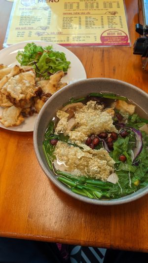 Mì chay and nấm chiên at Lẩu Chay Bình An in Can Tho