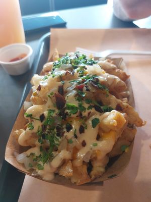  at UNiQ Burger in Scottsdale