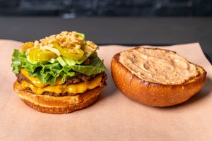  at UNiQ Burger in Scottsdale