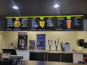  at UNiQ Burger in Scottsdale