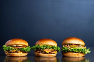  at UNiQ Burger in Scottsdale