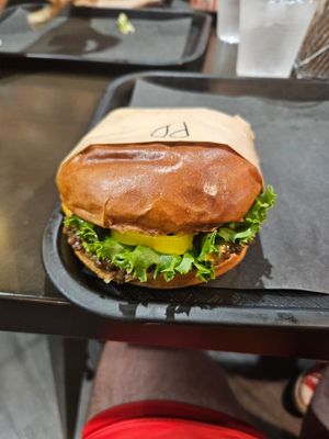  at UNiQ Burger in Scottsdale