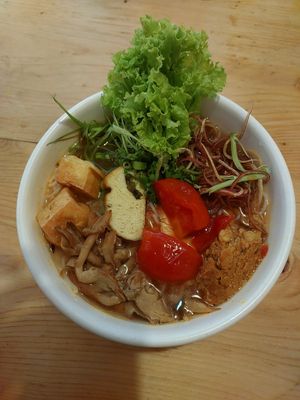 Bun Rieu at Nha Toi in Ho Chi Minh City