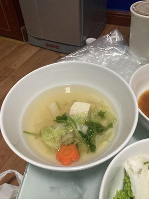 Side soup   at Nha Toi in Ho Chi Minh City