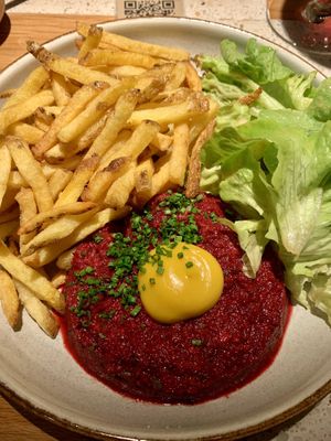Beet root tartare with fries. Amazing taste and great consistency  at Verdō in Brussels
