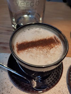 Chaï latte at Verdō in Brussels