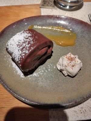 Gâteau roulé chocolat orange at Verdō in Brussels