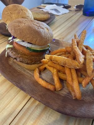 Jerk Burger with sweet potatos fried  at Vegano O No in Panama City