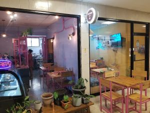 Front of Restaurant at Vegano O No in Panama City