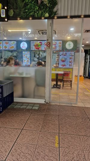  at Yi Su Pin 一素品 - Chinatown in Central Singapore