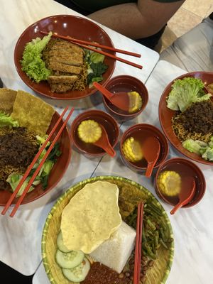   at Yi Su Pin 一素品 - Chinatown in Central Singapore