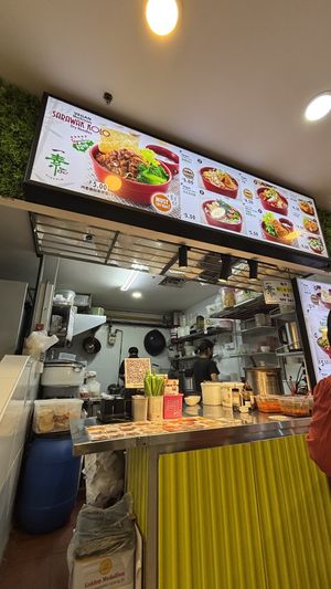 Amazing vegan food!  at Yi Su Pin 一素品 - Chinatown in Central Singapore