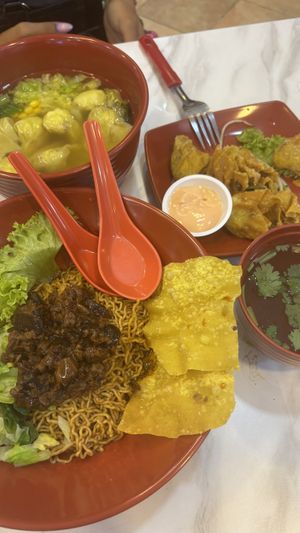   at Yi Su Pin 一素品 - Chinatown in Central Singapore