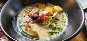 Nuevo ramen de Tonkotsu!! DE-LI-CIO-SO 💚 at Vegan Ramen Mei - Condesa in Mexico City