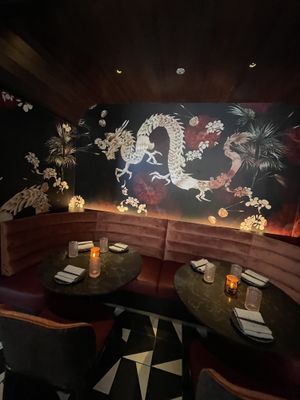 Interior ambiance   at Planta Queen in Chicago