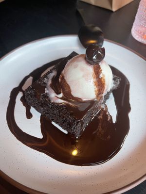 Brownie a la mode   at Planta Queen in Chicago