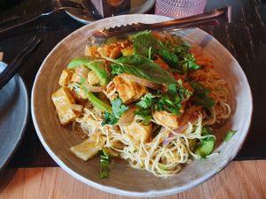 Singapore noodles at Planta Queen in Chicago