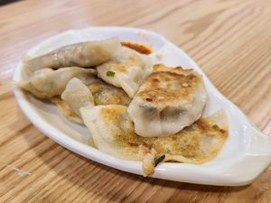 Spicy Veggie Dumplings 麻辣植物肉素餃 (Photo by Siu Wing Wing) at Veggie Sincere - 善祥素食 in New Territories