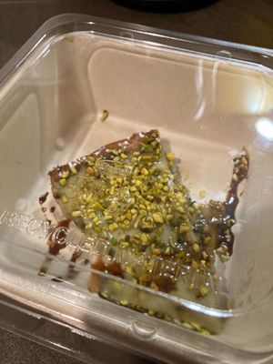 pistacchio cream tart at Veghometro in Rome