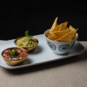  at The Den - A plant-based experience in Oeiras