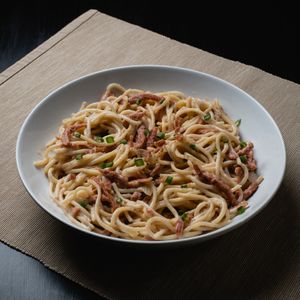  at The Den - A plant-based experience in Oeiras