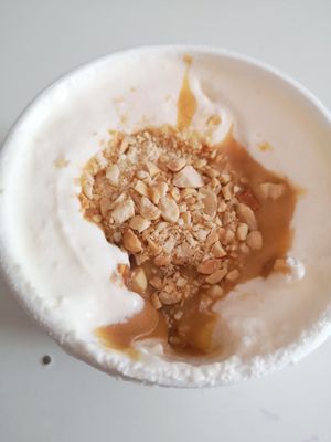 Cheesecake com doce de "ovos" at The Den - A plant-based experience in Oeiras