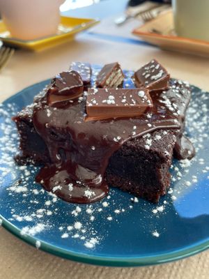 KitKat brownie at The Den - A plant-based experience in Oeiras