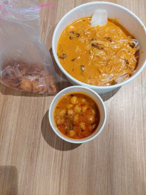 Laksa at Gokul Raas Vegetarian - Lau Pa Sat in Central Singapore