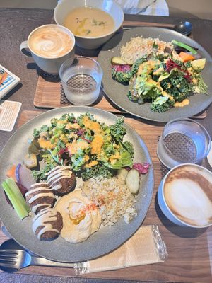   at Cafe Tarot - カフェタロ in Tokyo