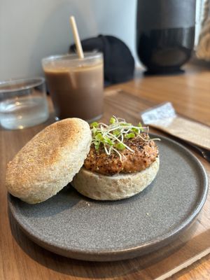 Sousage muffin   at Cafe Tarot - カフェタロ in Tokyo