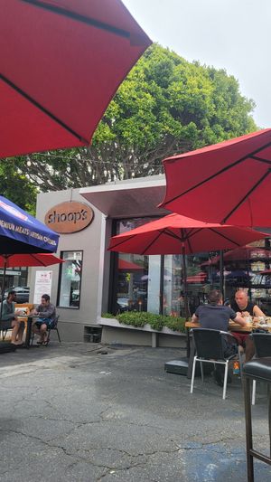  at Shoop's in Santa Monica