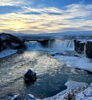   at Godafoss Café-Bistro in Fossholl