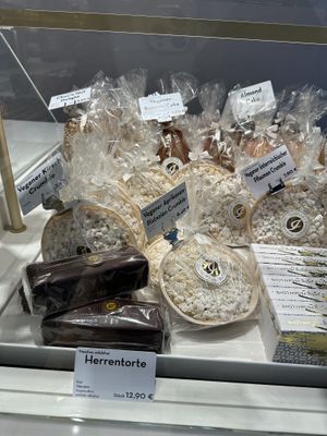   at Isabella Pâtisserie in Munich